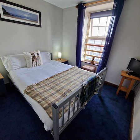 Y Castell Budget Accommodation Pwllheli Ngoại thất bức ảnh
