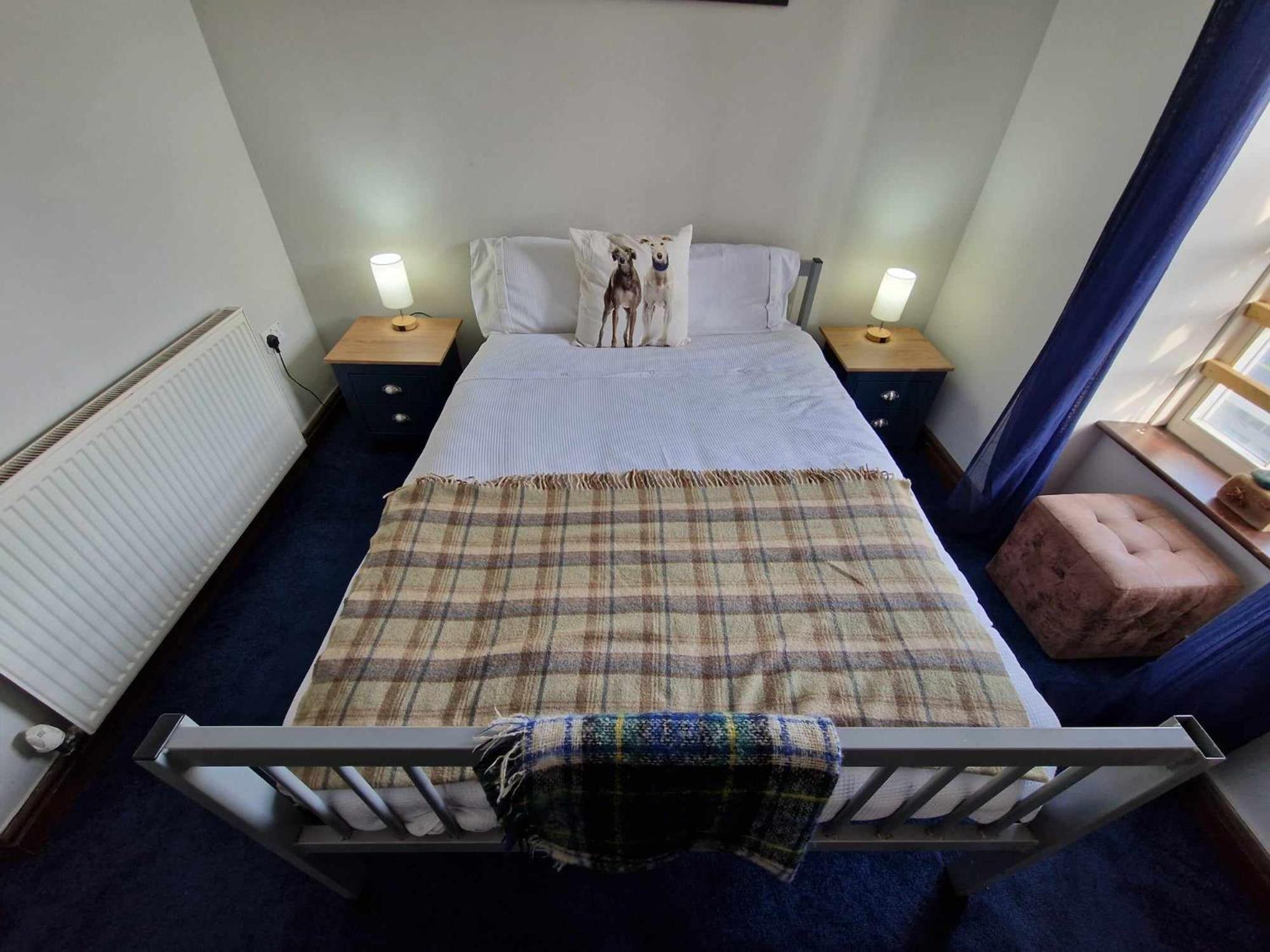 Y Castell Budget Accommodation Pwllheli Phòng bức ảnh