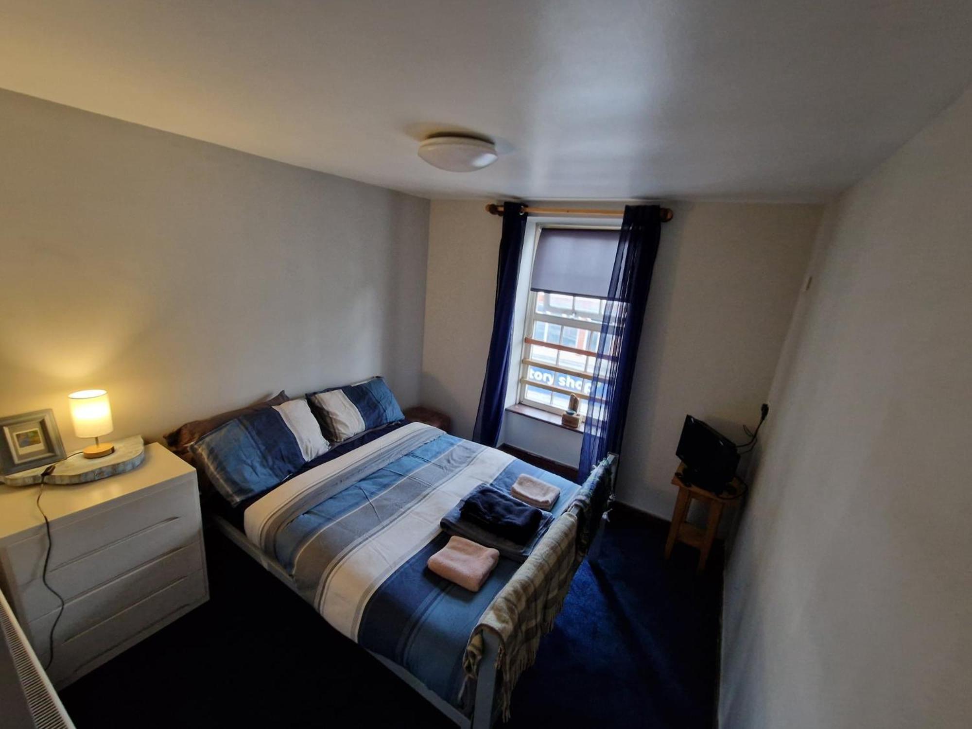 Y Castell Budget Accommodation Pwllheli Ngoại thất bức ảnh
